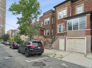 6101 Highland Pl, West New York, NJ 07093