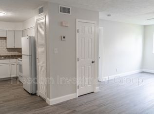 5401 Scenicwood Rd #18, Knoxville, TN 37912