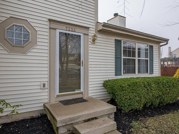 3rd image of 7233 Stonefall Ct
