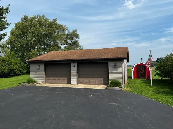 123 Kirby Rd, Mendon, MI 49072