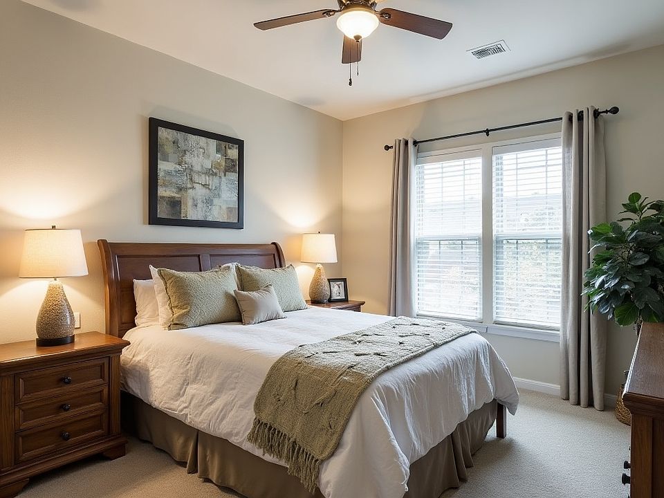 1st image of 33 Augusta Ct