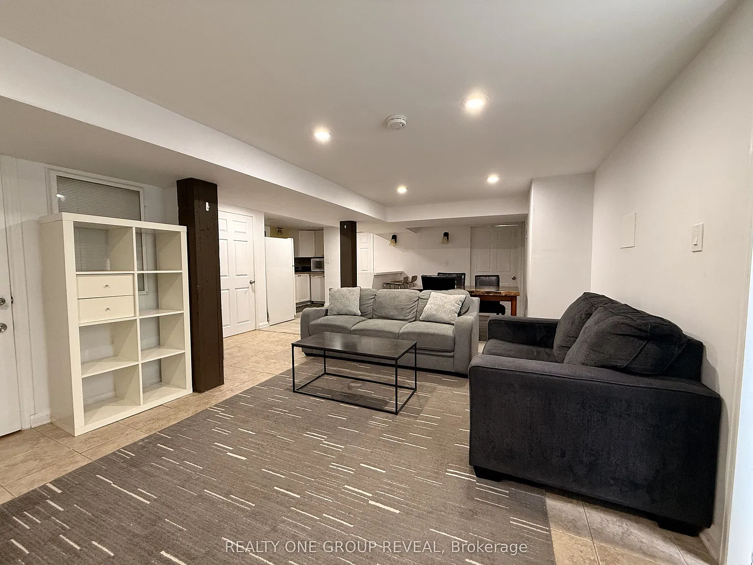 2 bed, $1,800 — Photo 3