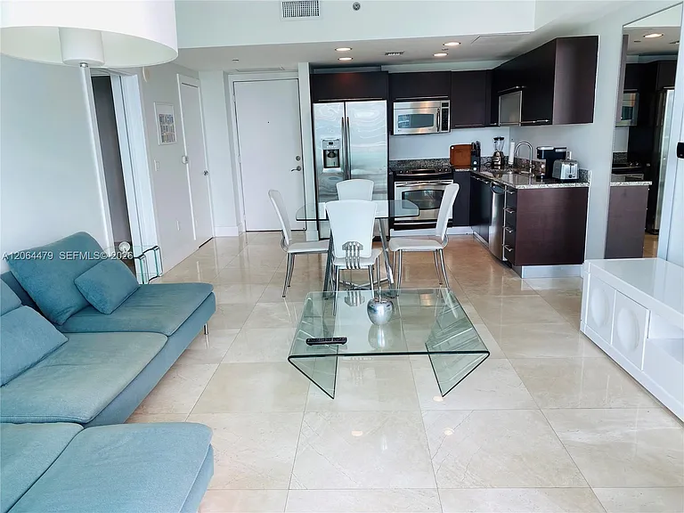 950 Brickell Bay Dr #3709 — Photo 4
