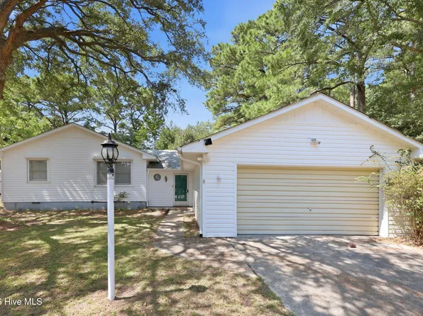 140 Lousan Drive, Cape Carteret, NC 28584