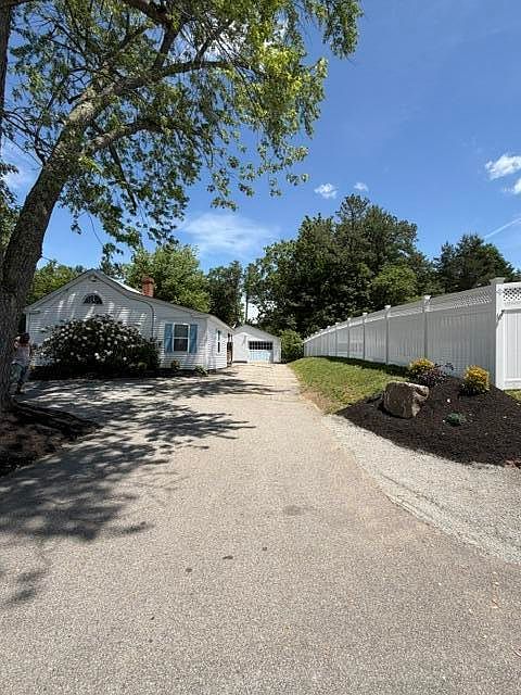 1st image of 98 Rochester Street