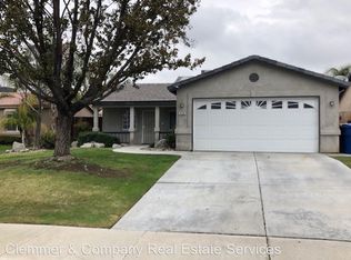 330 Tanner Michael Dr, Bakersfield, CA 93308