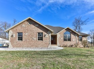 4416 N Conestoga Ln, Springfield, MO 65803