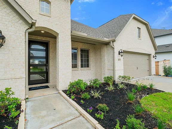 3rd image of 9607 Pink Blossom Court