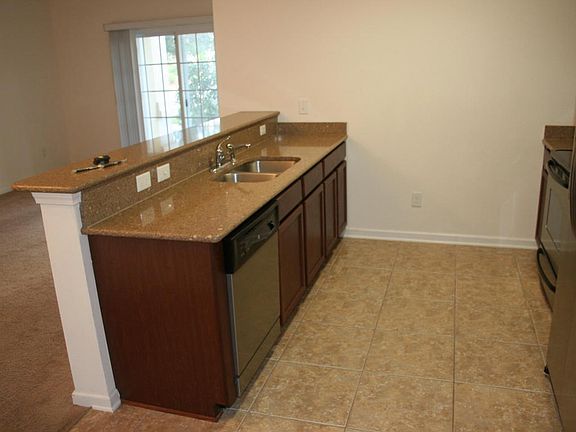 5th image of 4911 Key Lime Dr Unit 203