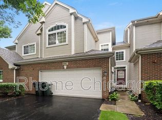 6087 Halloran Ln, Hoffman Estates, IL 60192