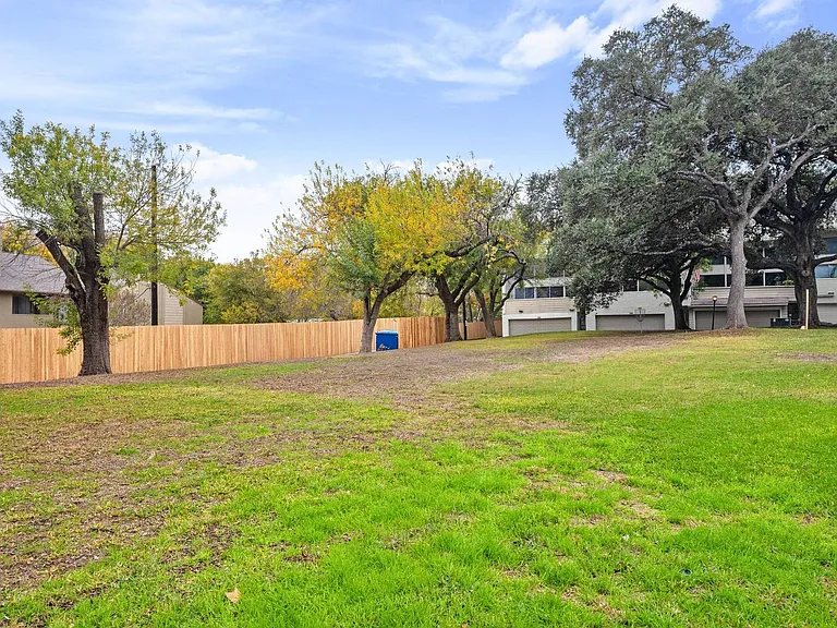 3102 Eisenhauer Rd #A1 — Photo 23