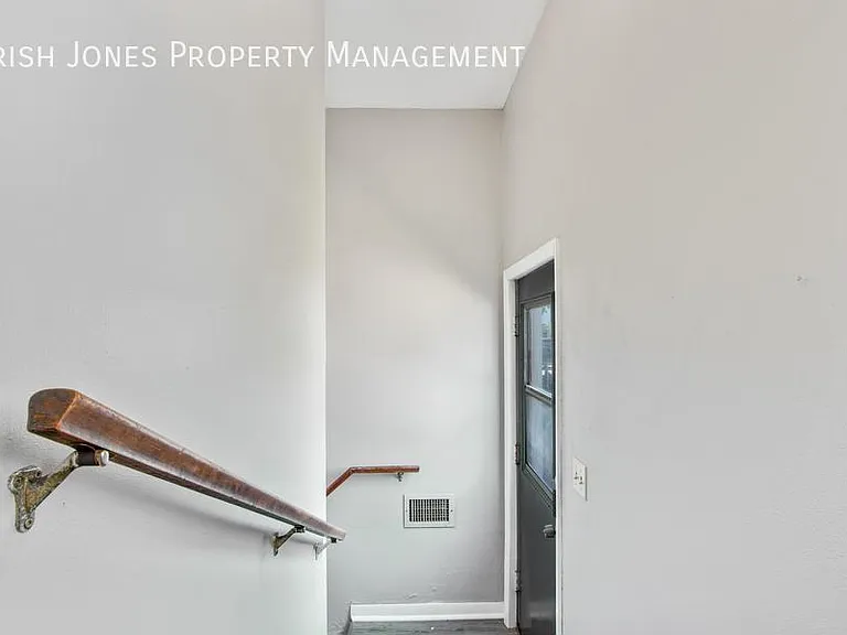 172 Main St — Photo 31