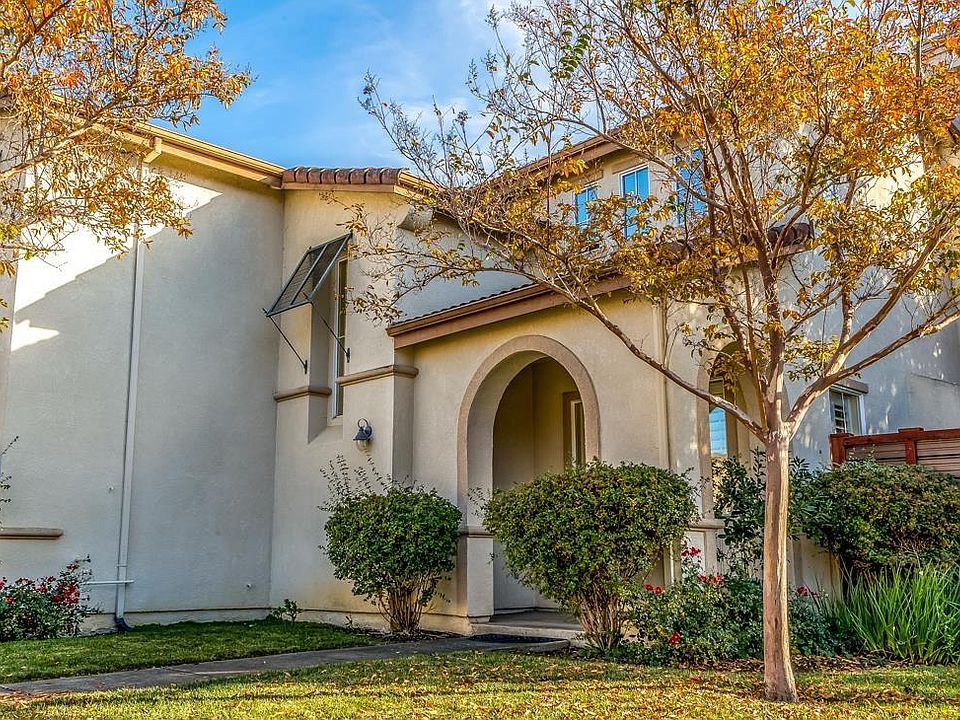 1st image of 87 Castellina Cir