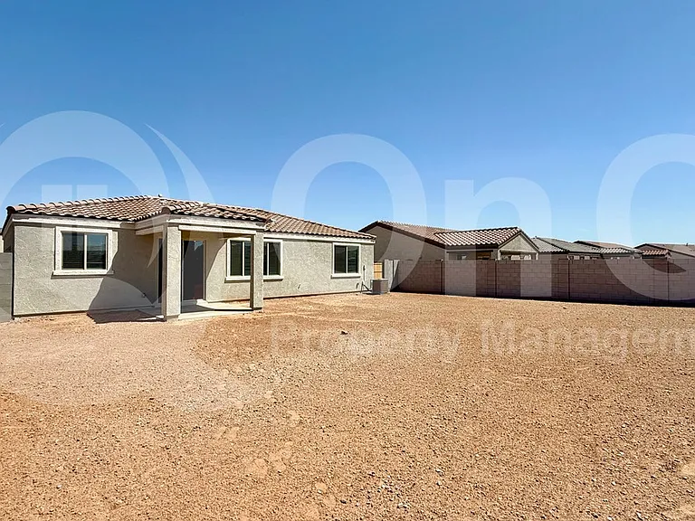 1444 E Edwin St — Photo 19