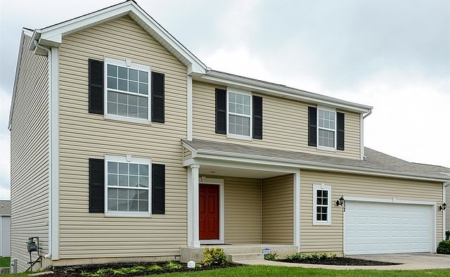 1st image of 832 Singing Hills Dr