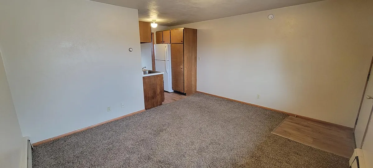 Unit Photo - 530 Elm St #40