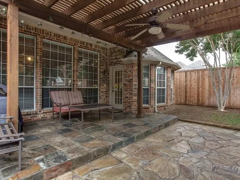 4225 Bonita Dr — Photo 21