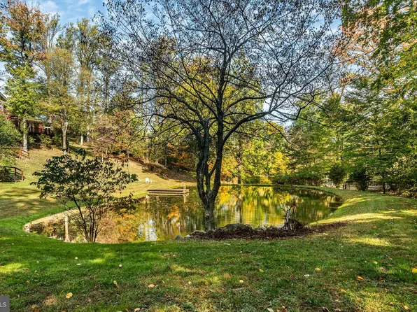 4082 Tinker Hill Rd, Phoenixville, PA 19460