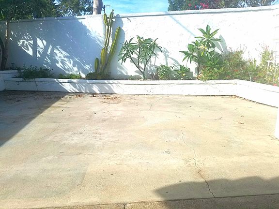5th image of 803 Electric Ave