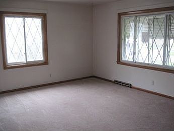 2nd image of 1054 Southern Blvd NW