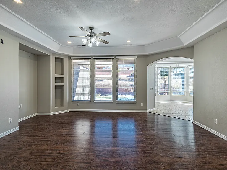 1590 N Sonoran Dr — Photo 6