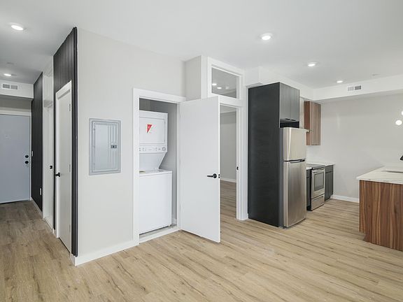 5th image of 1726 N 22nd St #6