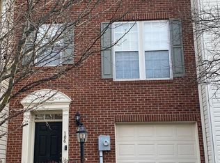 106 Pittman Ct, Stephens City, VA 22655
