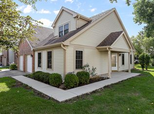 728 Brandon Pl, Wheeling, IL 60090