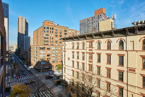 Sold by Brown Harris Stevens | media 9