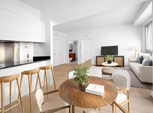 363 W 30th St #901, New York, NY 10001