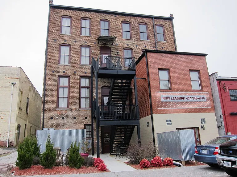 Ferrell Historic Lofts — Photo 8