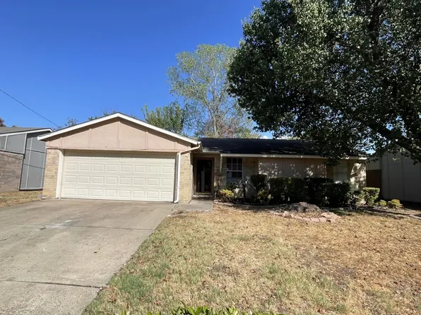 5315 Windy Meadow Dr, Arlington, TX 76017