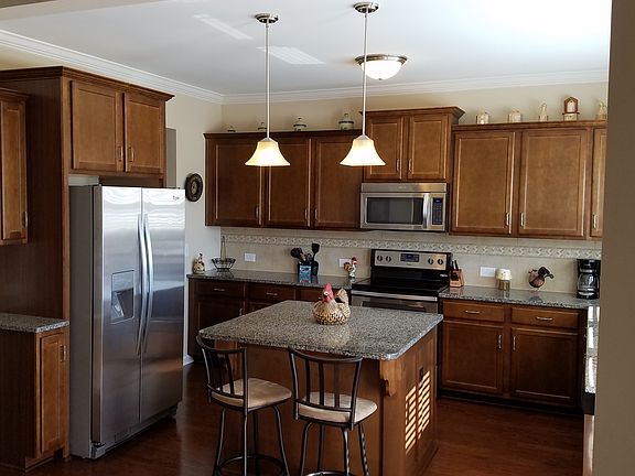 3rd image of 5116 Short Horn Way