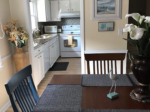 3rd image of 515 Cobby Creek Ln