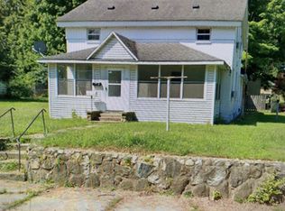 204 Parkway St #A, Niles, MI 49120