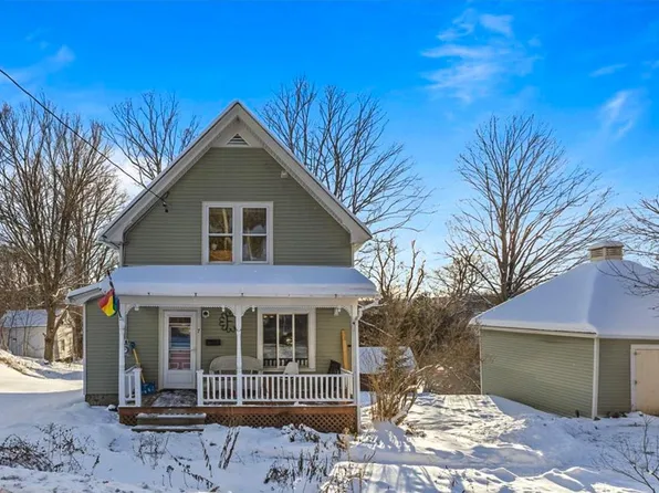 7 Upland Ave, Barre, VT 05641