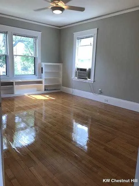 2 bed, $2,900 — Photo 3