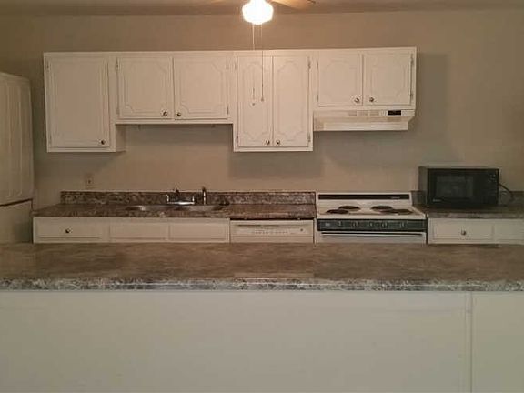 4th image of 2203 W Pensacola St APT E6