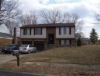 1st image of 850 E Laguna Ct