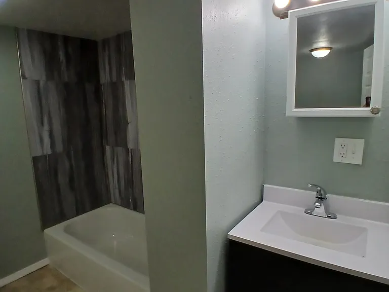 3126 Miami St — Photo 12