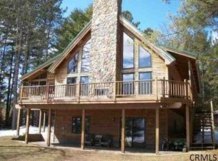 128 Chelby Ln, Mayfield, NY 12117