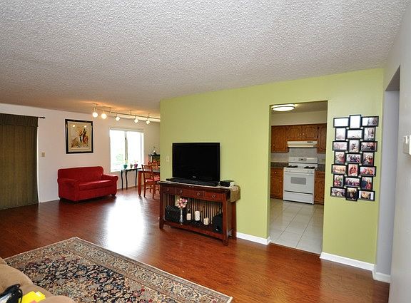 2nd image of 266 N White St #266