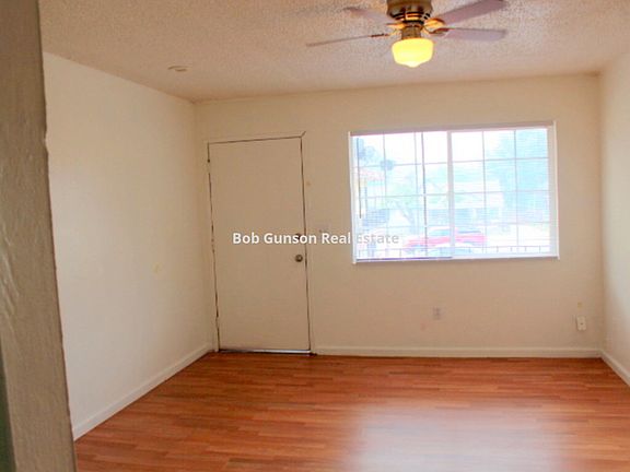 3rd image of 320 W 20th St APT 8