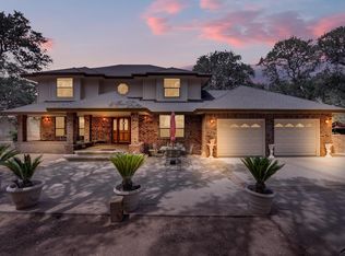 15175 Peppertree Ln, Red Bluff, CA 96080