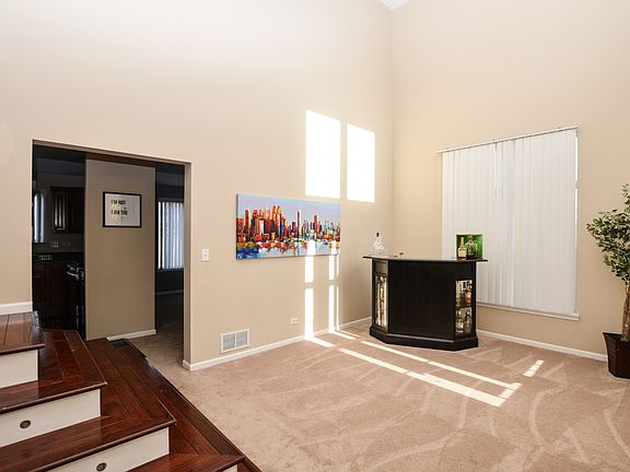 5th image of 3504 Sarah Dr