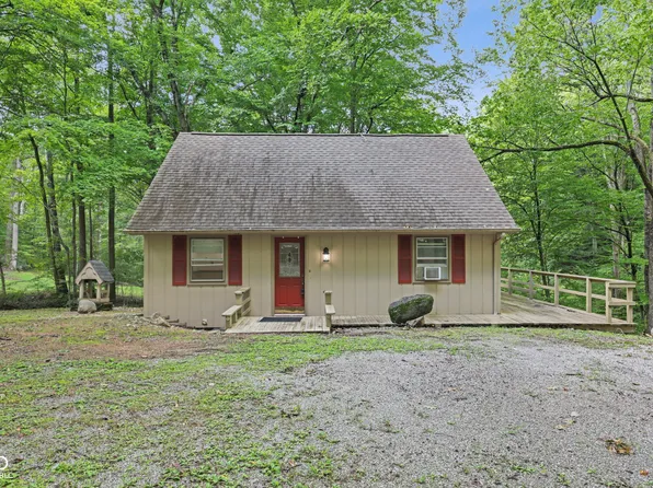 4671 E Sunnyslope Dr, Martinsville, IN 46151