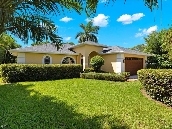 8124 Sandpiper Rd, Fort Myers, FL 33967