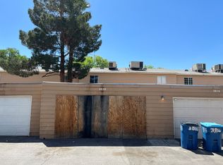 3818 Surfrider Ln, Las Vegas, NV 89110