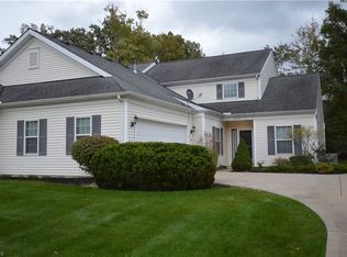 10575 Crossings Dr, Aurora, OH