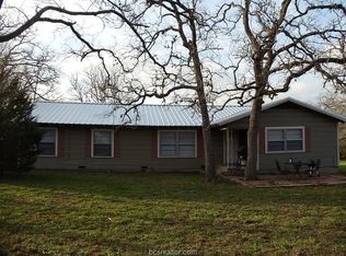 11064 N Dowling Rd, College Station, TX 77845